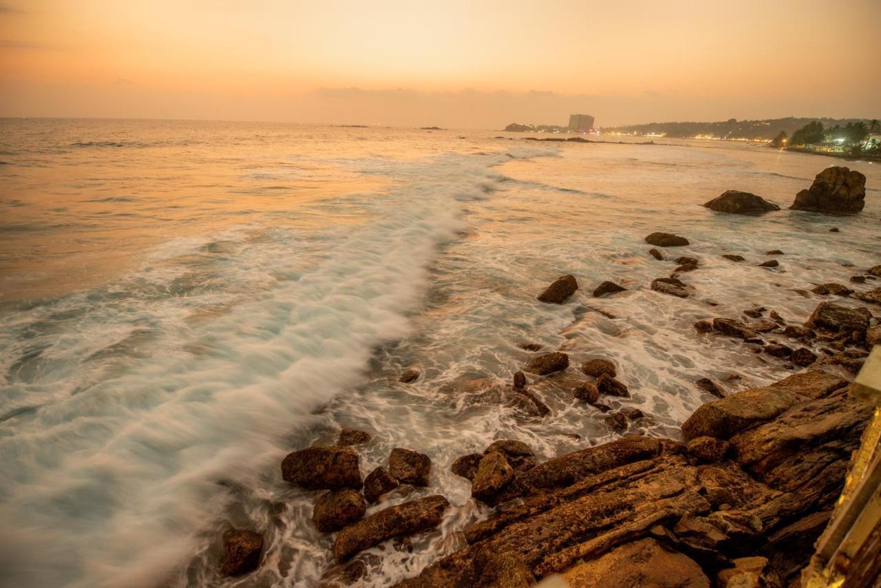 Rock Fort Beach Resort Unawatuna Exterior foto